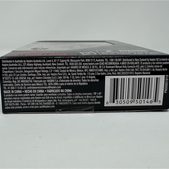 Star Wars The Black Series Ahsoka Tano Action Figure NEW - Picture 4 of 13